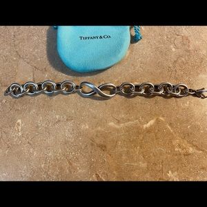 Tiffany & Co Infinity Link LARGE Chunky Bracelet🌼